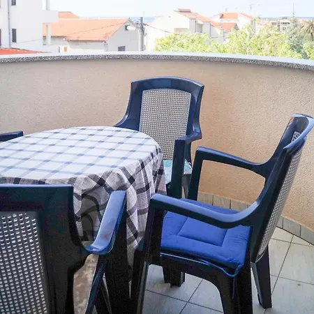 Bobi Apartman