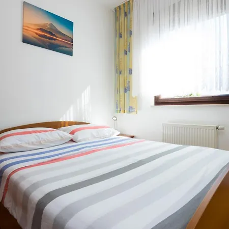 Apartman Bobi *
